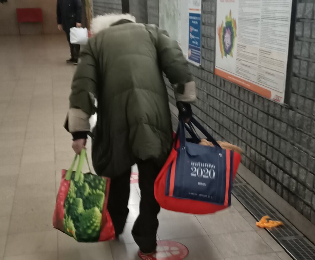 Emilio in metropolitana